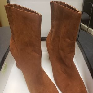 Brown boots